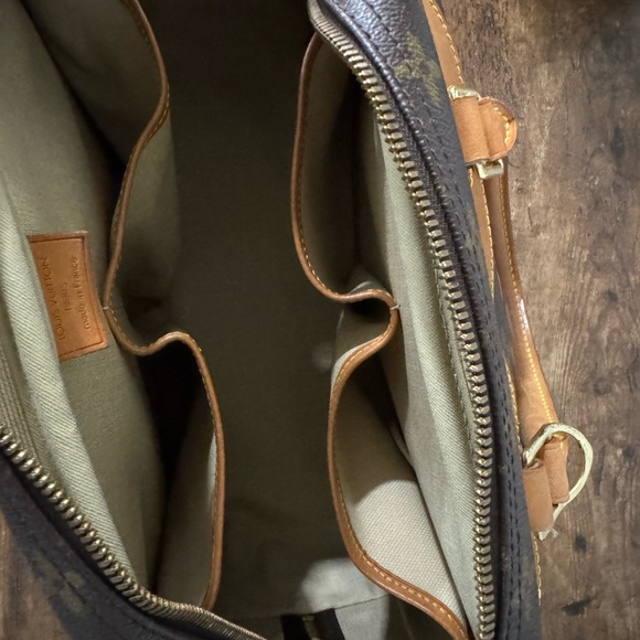 Louis Vuitton Monogram Deauville - Picture 4 of 13